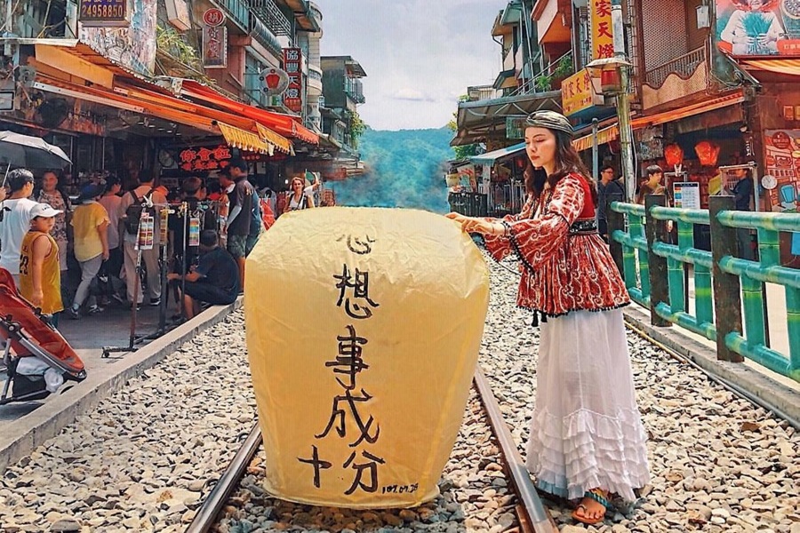 KHÁM PHÁ ĐÀI LOAN: ĐÀI TRUNG - CAO HÙNG - ĐÀI BẮC - ALISHAN 5N4Đ (BAY VIETJET)