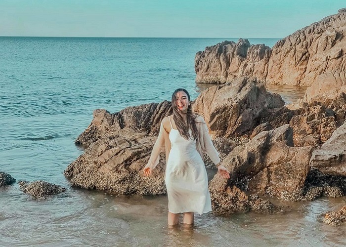 Bãi đá nhảy, điểm du lịch nổi tiếng tại Quảng Bình