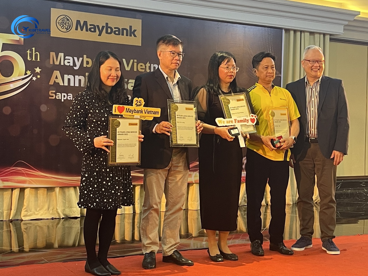 vinh-danh-award-gala-dinner-kibitravel